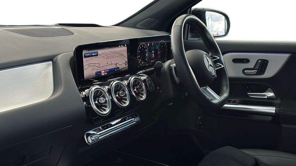 Mercedes-Benz GLA Class Gla 35 4Matic Premium Plus MMZ1868 Black #8