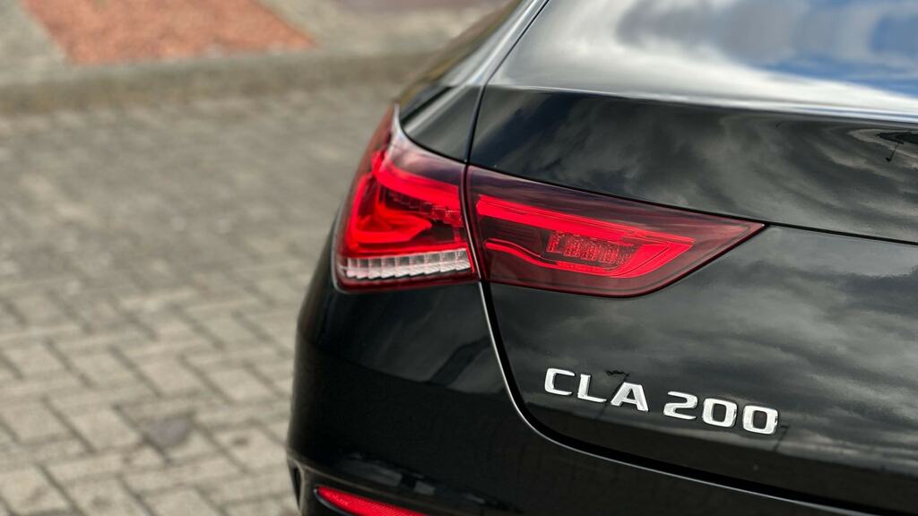 Mercedes-Benz CLA Class 180 Amg Line Premium Tip Blue #20