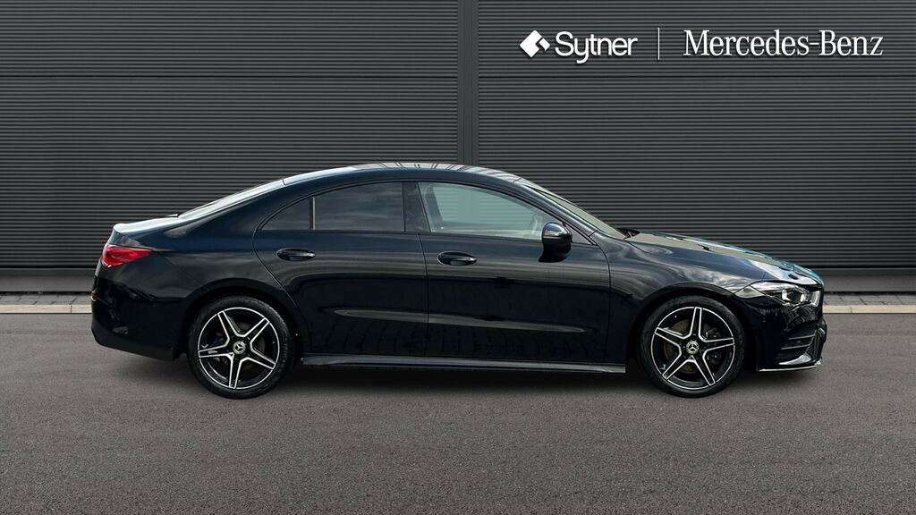Mercedes-Benz CLA Class Cla 200 Amg Line Executive Tip Black #4