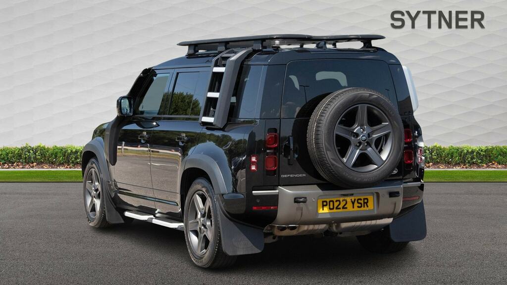 Land Rover Defender 110 3.0 D250 X-dynamic Se 110 Black #2