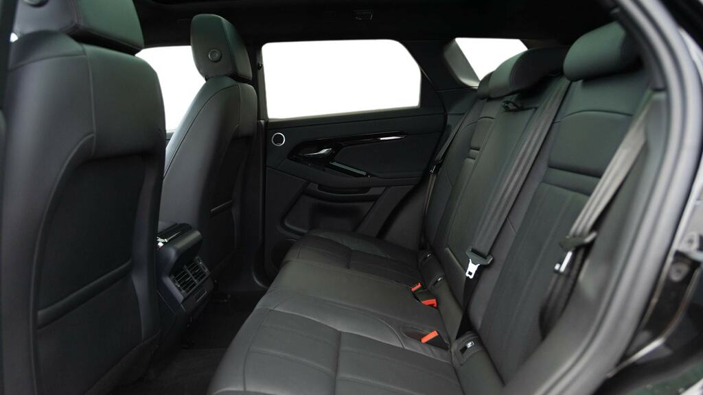 Land Rover Range Rover Evoque 1.5 P270e Dynamic Se YK74GBO Black #4