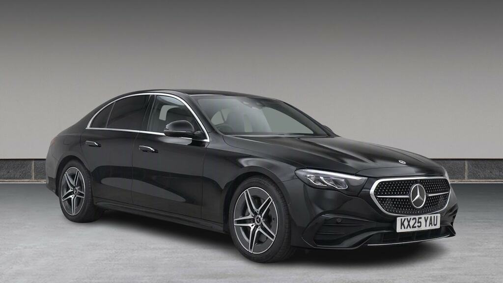 Mercedes-Benz C Class C200 Amg Line 9G-tronic Black