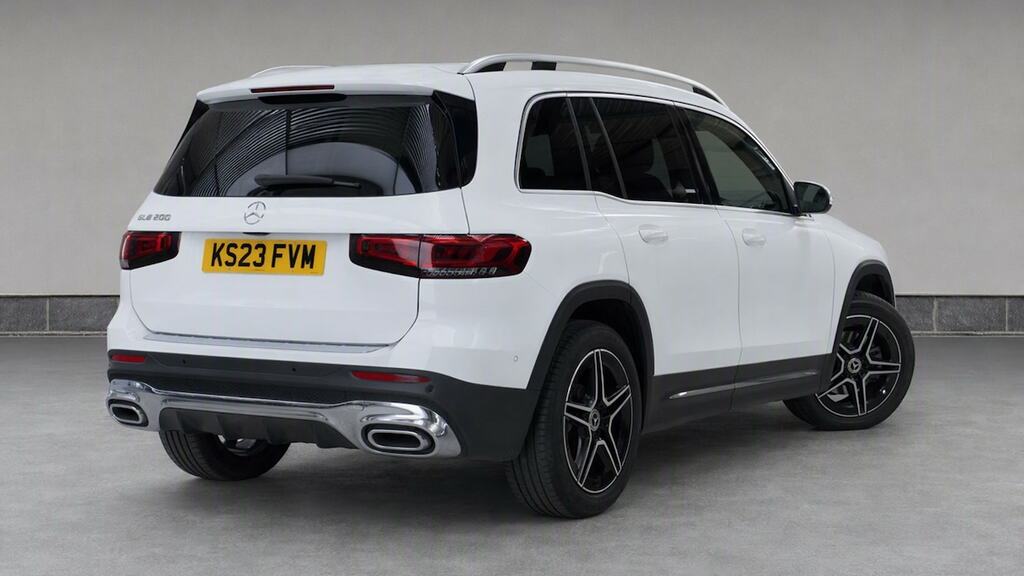 Mercedes-Benz GLB Class Glb 200 Amg Line Executive 7G-tronic White #4