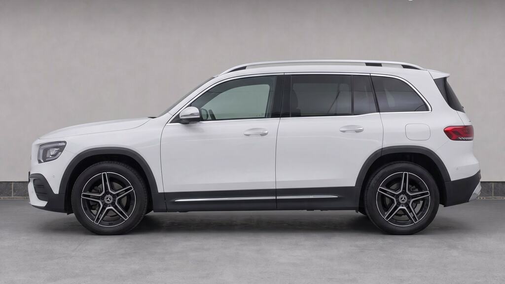 Mercedes-Benz GLB Class Glb 200 Amg Line Executive 7G-tronic White #6