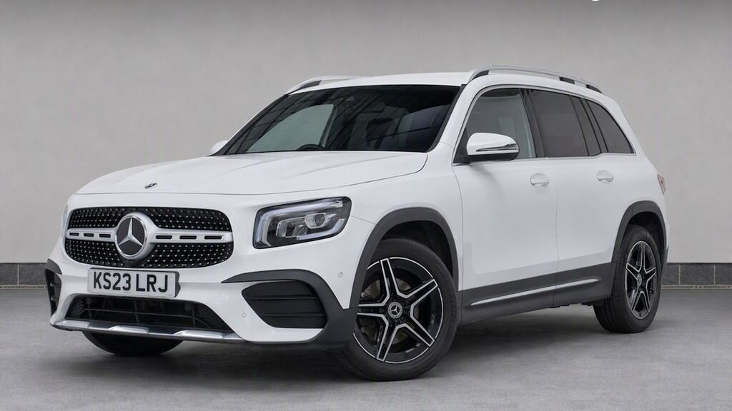 Mercedes-Benz GLB Class Glb 200 Amg Line Executive 7G-tronic White #2