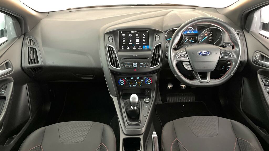 Ford Focus 1.5 Ecoboost 182 St-line X NK18ULP White #6