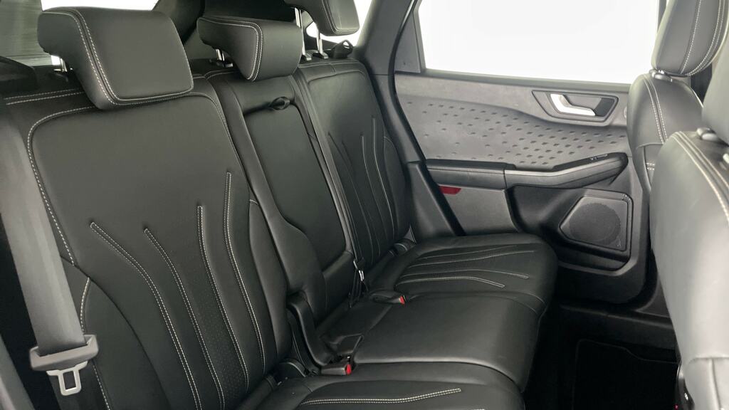 Ford Kuga 1.5 Ecoboost 150 Black Package Edition White #12