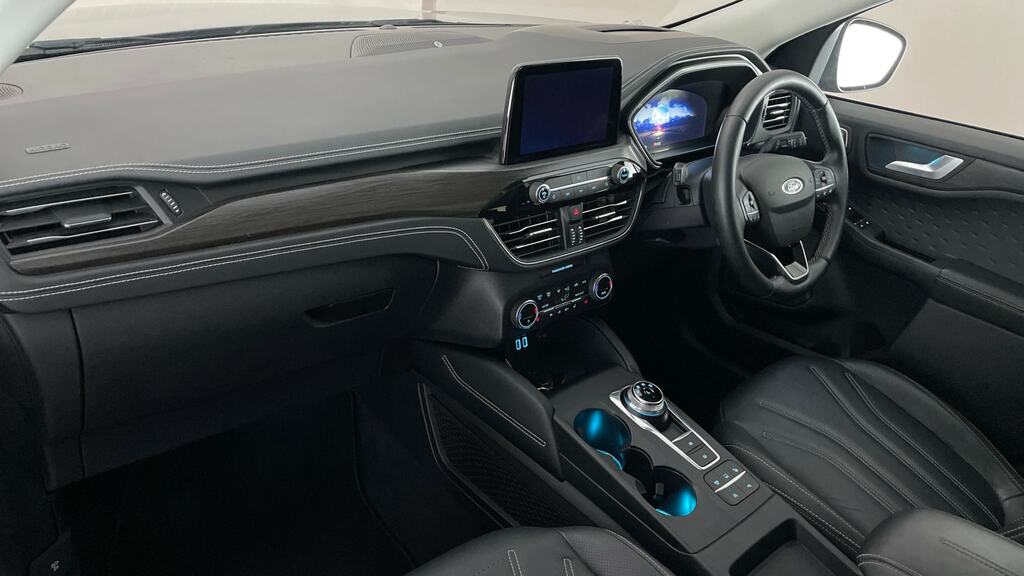Ford Kuga 1.5 Ecoboost 150 Black Package Edition White #11