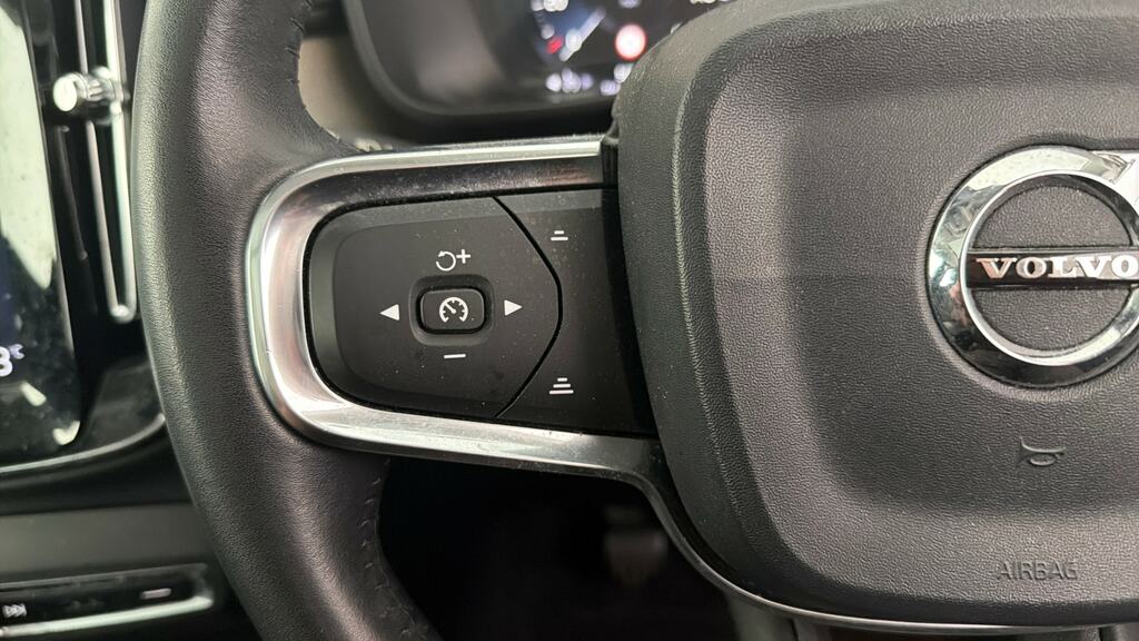 Volvo XC40 Xc40 Inscription T4 Awd Blue #17