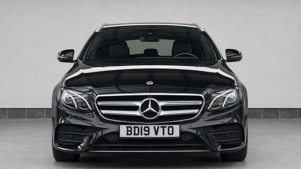 Mercedes-Benz E Class E300de Amg Line Premium 9G-tronic Black #5