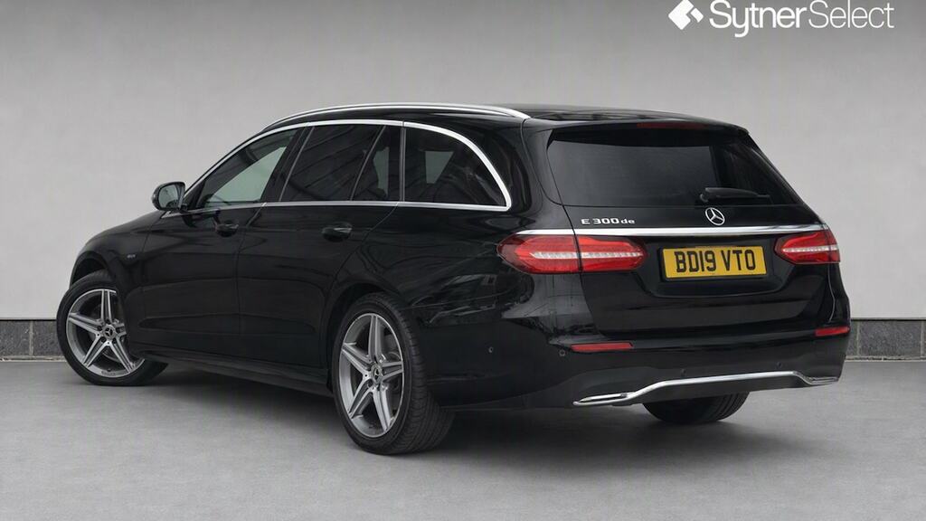 Mercedes-Benz E Class E300de Amg Line Premium 9G-tronic Black #3
