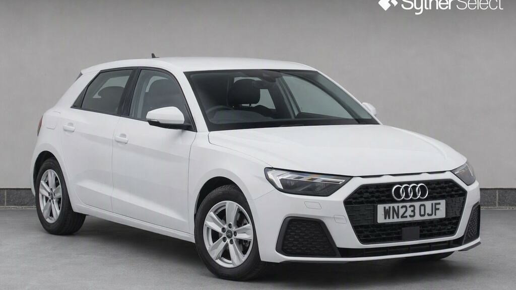 Audi A1 30 Tfsi 110 Technik WN23OJF White