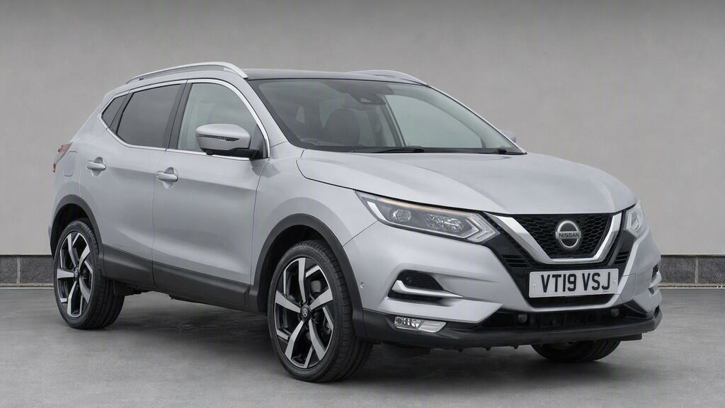 Nissan Qashqai Dig-t Tekna Black #1
