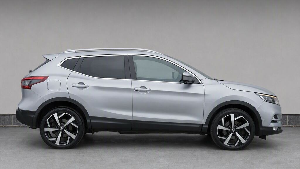 Nissan Qashqai Dig-t Tekna Black #8