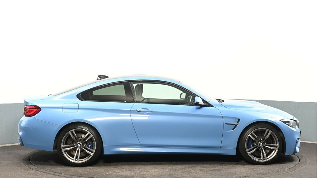 BMW M4 M4 Dct Blue #3