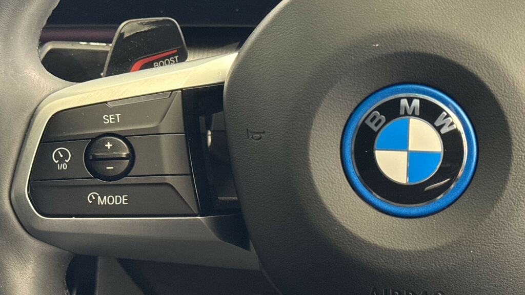 BMW iX2 Shadow Edition Blue #17