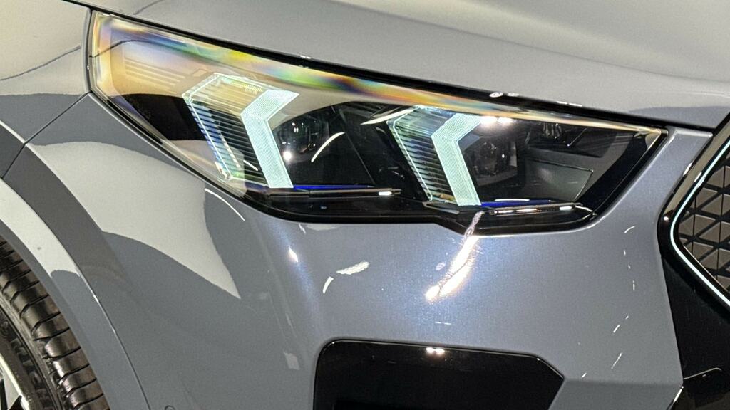 BMW iX2 Shadow Edition Blue #22