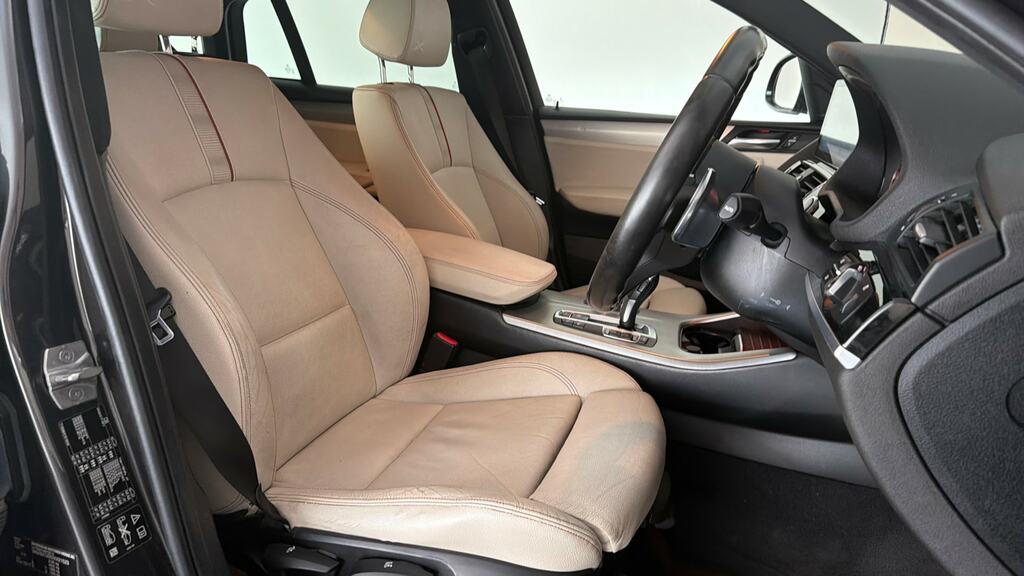 BMW X4  Black #10