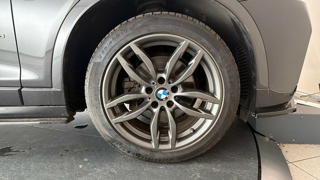 BMW X4  Black #23