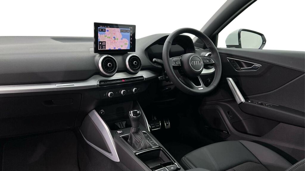 Audi Q2 35 Tfsi S Line S Tronic Tech White #2