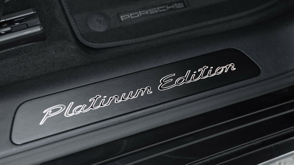 Porsche Panamera Automatic Black #25