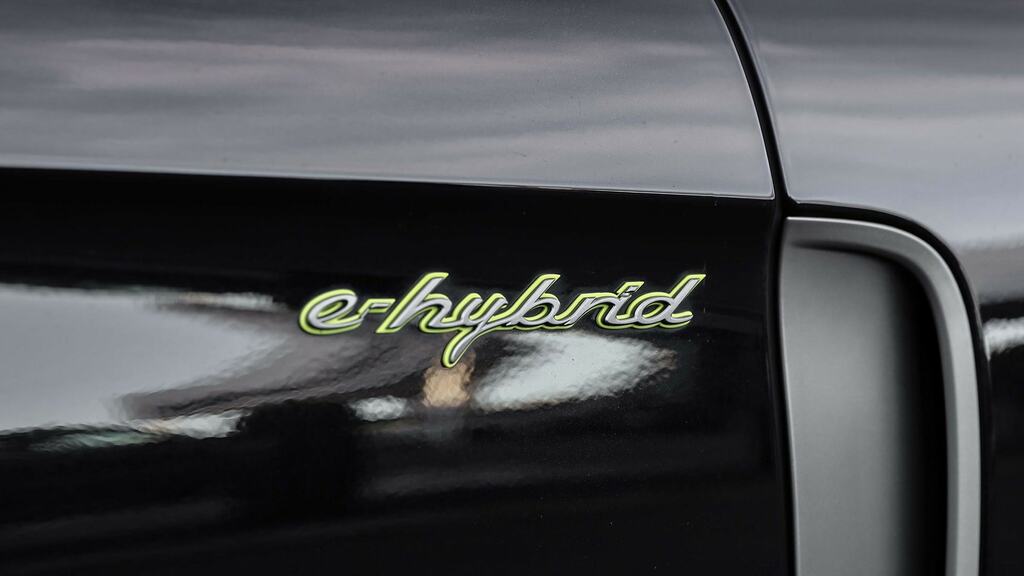 Porsche Panamera Automatic Black #32