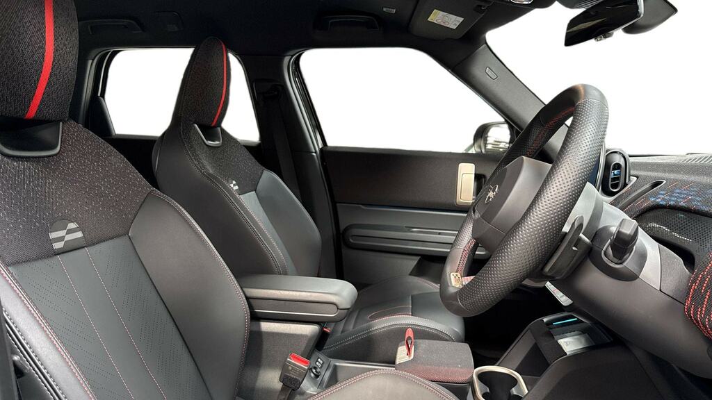 Mini Countryman E Green #11