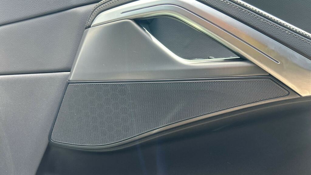 BMW X6  Blue #20
