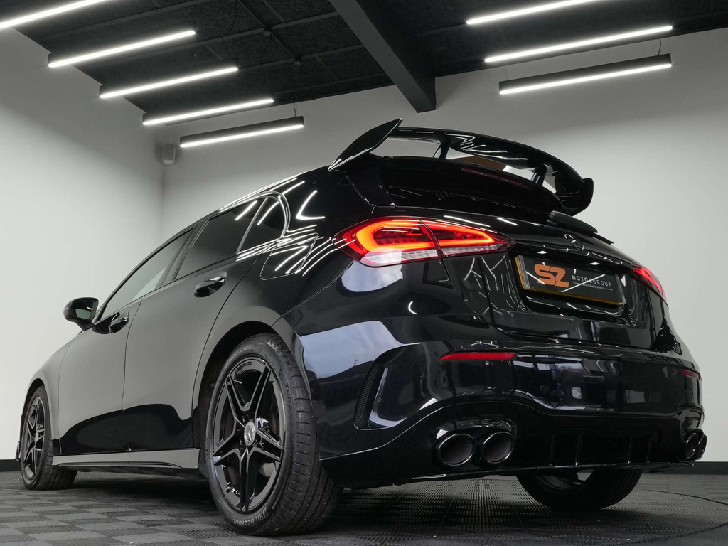 Mercedes-Benz A Class Amg Line Premium