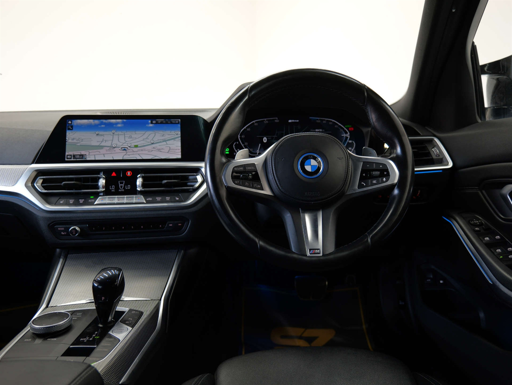BMW 3 Series M Sport RO71KTK  #4