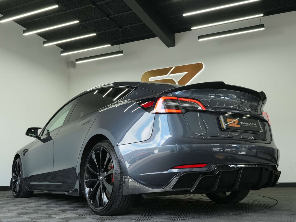 Tesla Model 3 Performance Awd 4Wd 