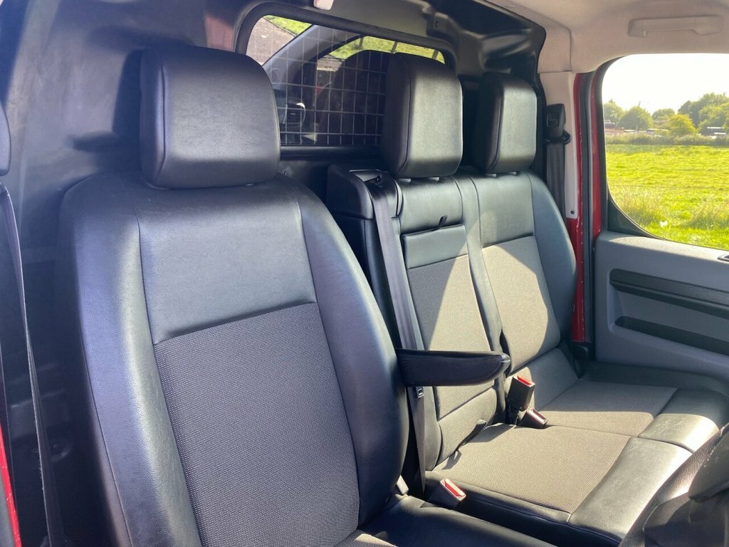 Toyota PROACE Panel Van 1.5D Active Medium Panel Van Mwb Euro 6 White #9