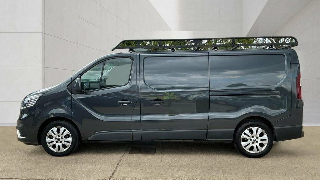 Renault Trafic 2L Sport LV22YFB Grey #5