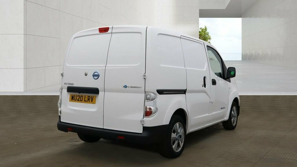 Nissan e-NV200 Mpv White #3
