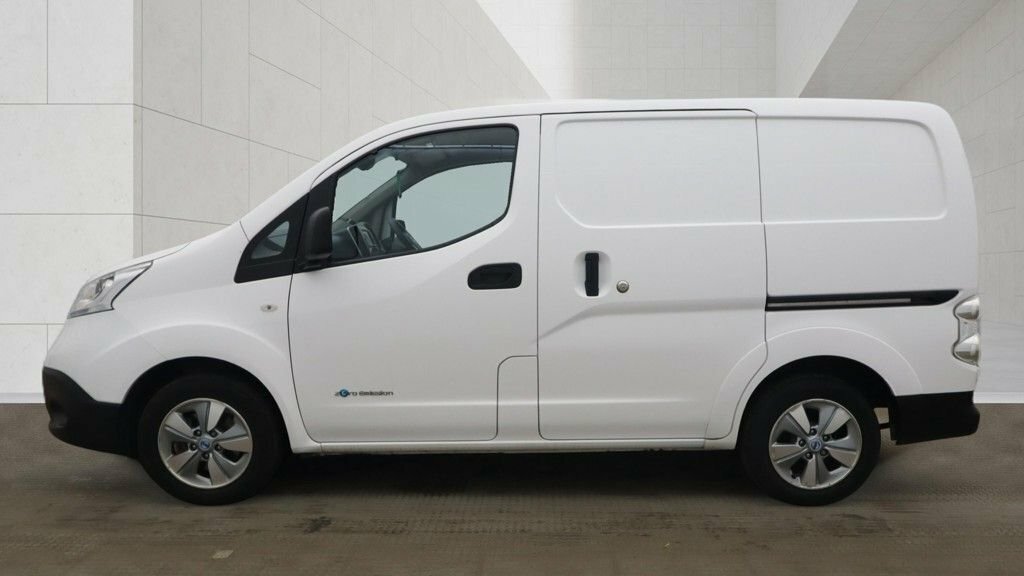 Nissan e-NV200 Mpv White #5
