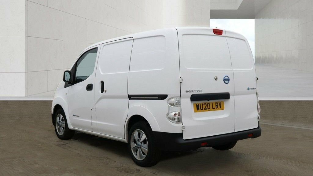 Nissan e-NV200 Mpv White #2