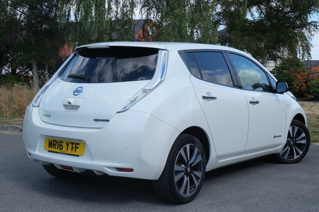 Nissan Leaf E 30Kwh Acenta Hatchback Black #6