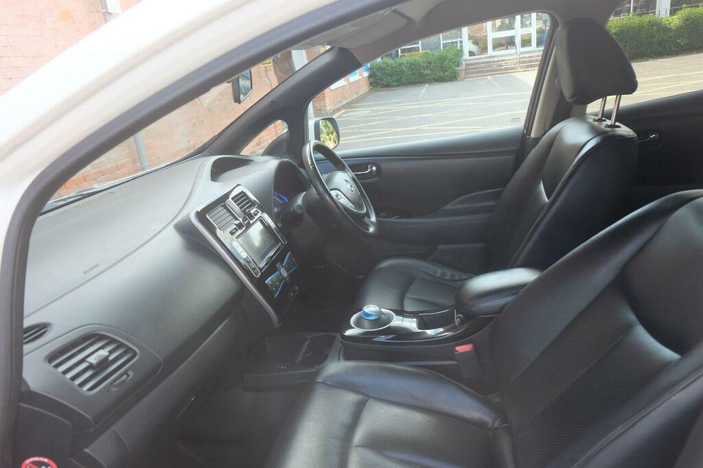 Nissan Leaf E 30Kwh Acenta Hatchback Black #14