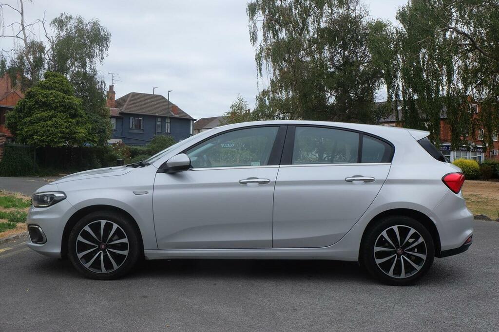 Fiat Tipo Hatchback 1.4 Mpi Lounge Euro 6 201717 Grey #6