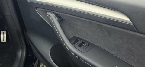 Tesla Model Y Model Y Performance LD23GMT Black #6