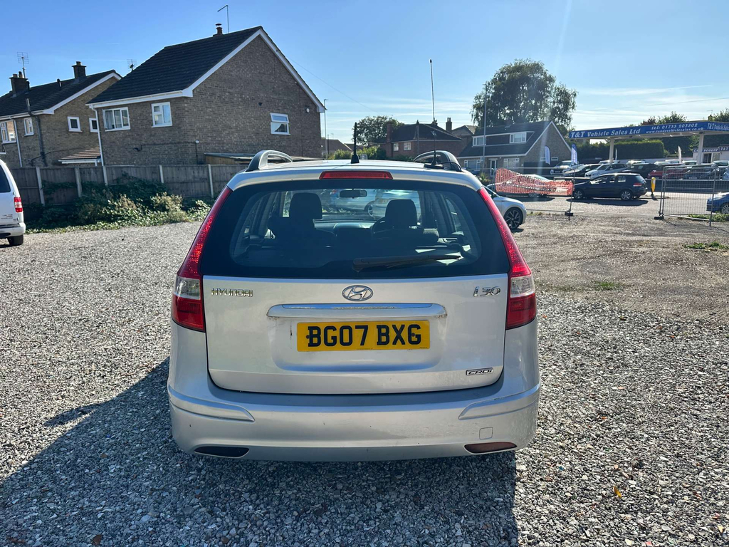 Hyundai I30 Comfort Crdi KP08ASK #3