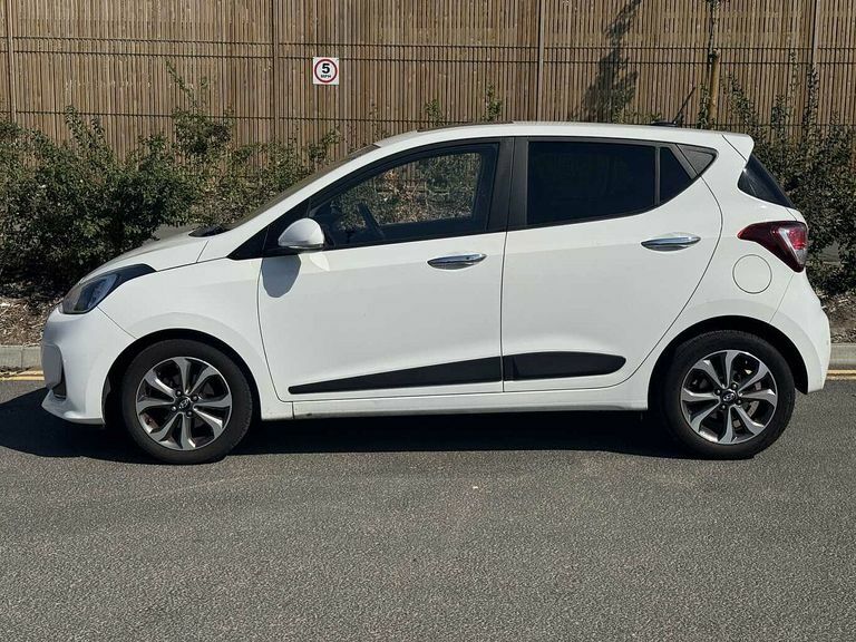 Hyundai I10 1.2 Premium Se White #4