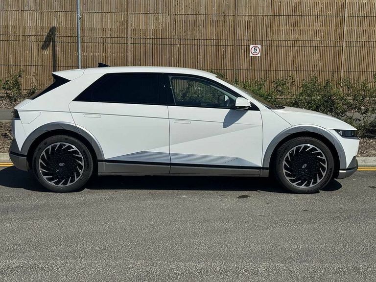 Hyundai Ioniq 5 160Kw Ultimate 73 Kwh YS22BPF White #2