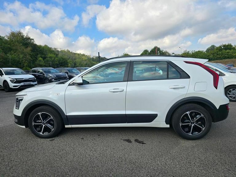 Kia Niro 1.6 Gdi Hybrid 2 Dct FD23LEF White #6
