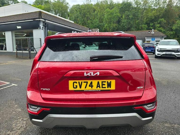 Kia Niro 1.6 Gdi 127 Hybrid 3 Dct Red #4
