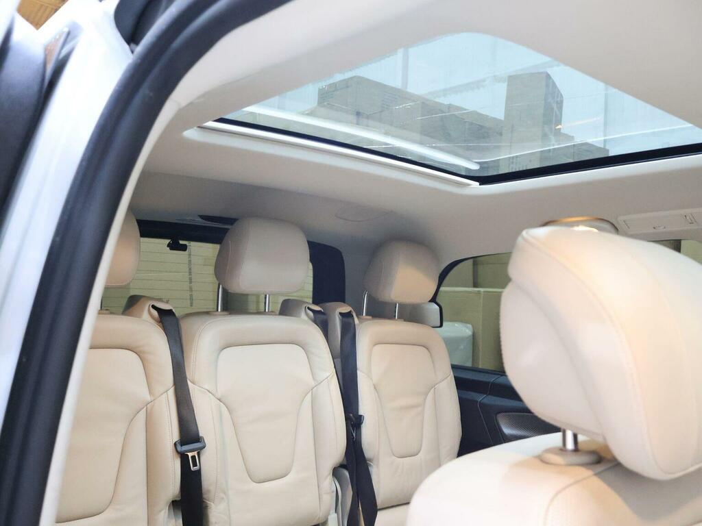 Mercedes-Benz V Class #24