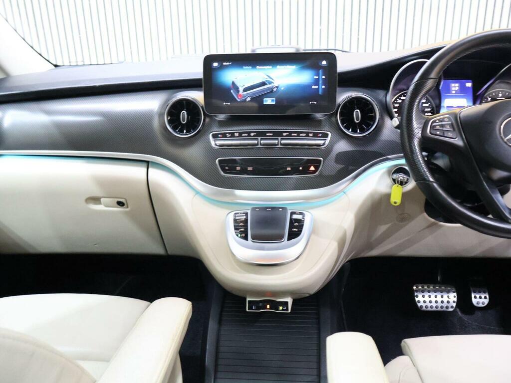 Mercedes-Benz V Class #57