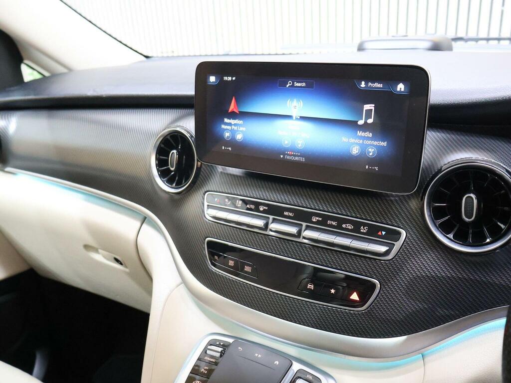 Mercedes-Benz V Class #31