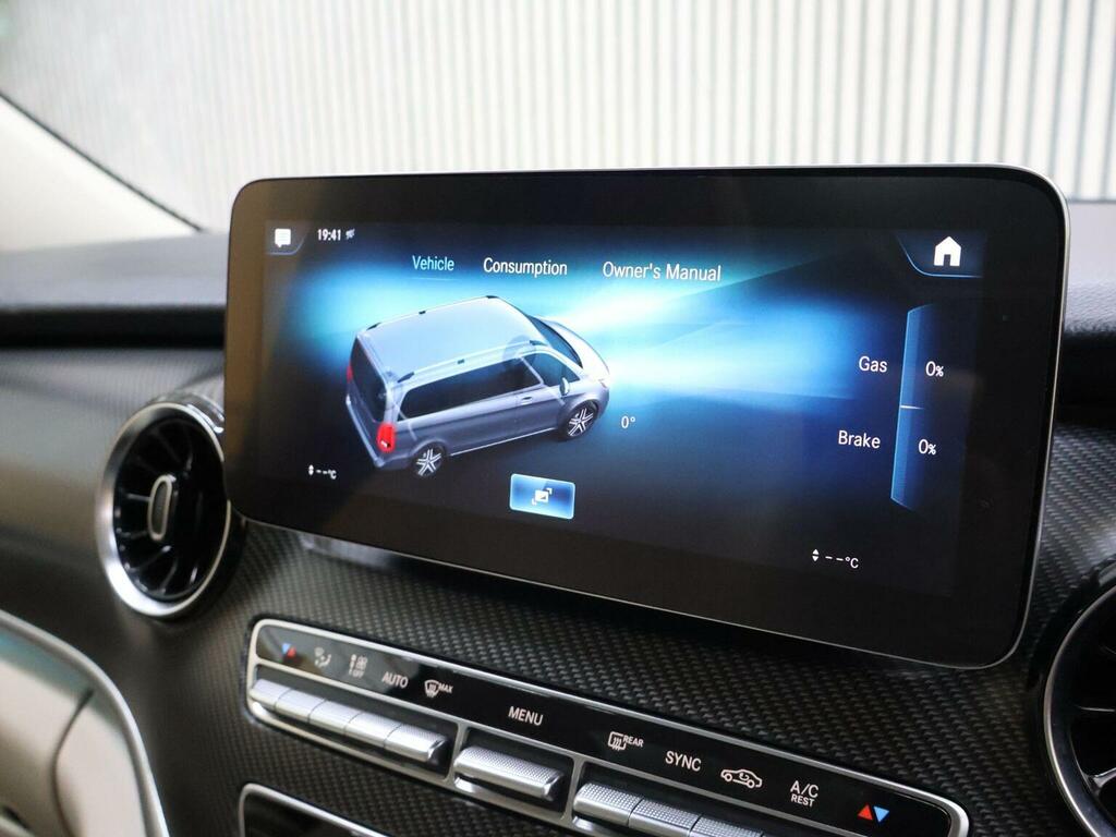 Mercedes-Benz V Class #50