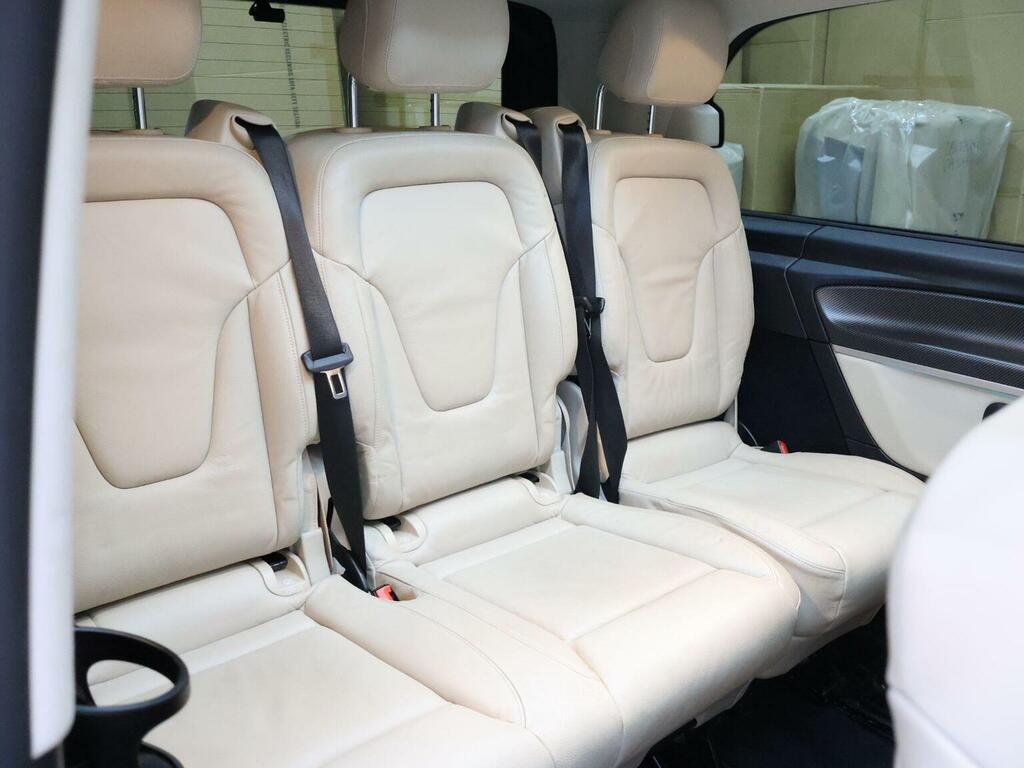 Mercedes-Benz V Class #23